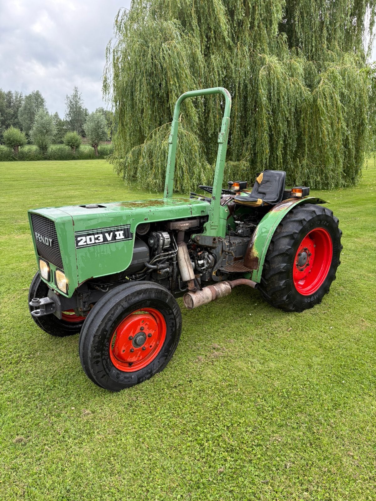 Fendt 203v 2 smalspoor tractor, Ophalen of Verzenden, Gebruikt, Tot 80 Pk, Fendt