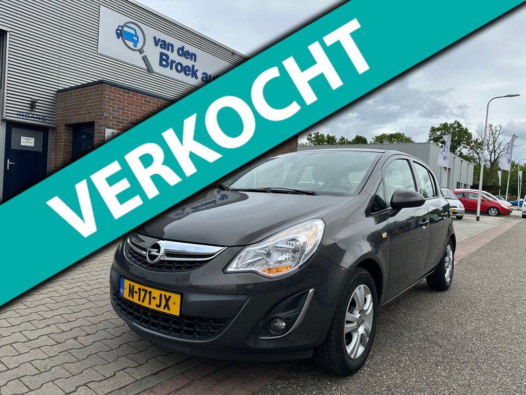 Opel Corsa 1.2-16V Design Edition vol opties airco/PDC/elekt, Voorwielaandrijving, Euro 5, Gebruikt, 4 cilinders