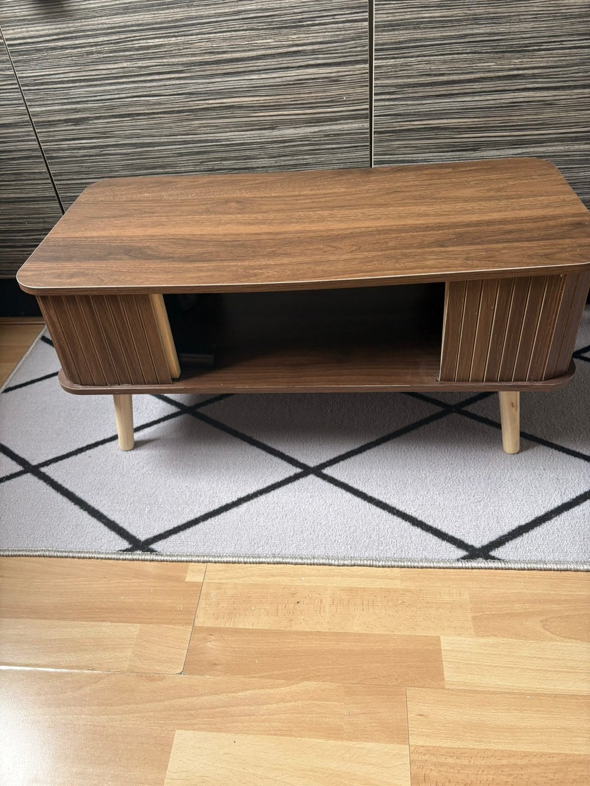 Action salontafel retro look, Huis en Inrichting, Ophalen, 100 tot 150 cm, 50 tot 100 cm, Zo goed als nieuw