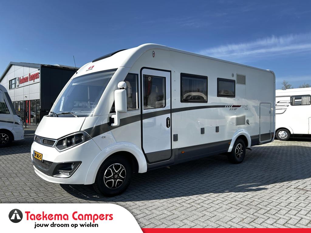 Adria Sonic I 700SP Dwarsbed/Hefbed/2011/160pk/Euro-4/Airco!, Integraal, Fiat, 7 tot 8 meter, Bedrijf
