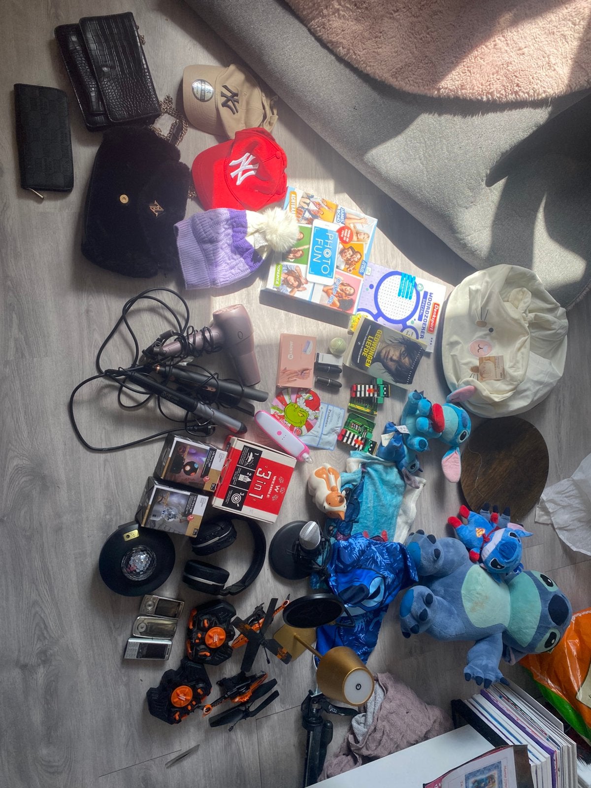 Grote opruiming! Partij knuffels, schoenen, tassen & meer, Ophalen, Zo goed als nieuw
