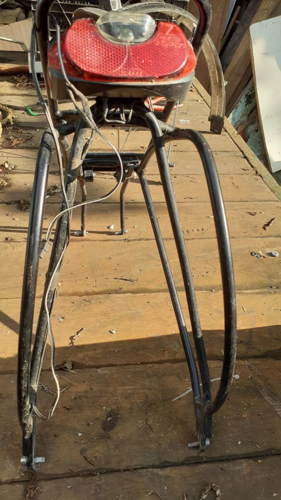 Bagagedrager koga miyata tesla, Fietsen en Brommers, Fietsaccessoires | Bagagedragers, Ophalen of Verzenden, Gebruikt