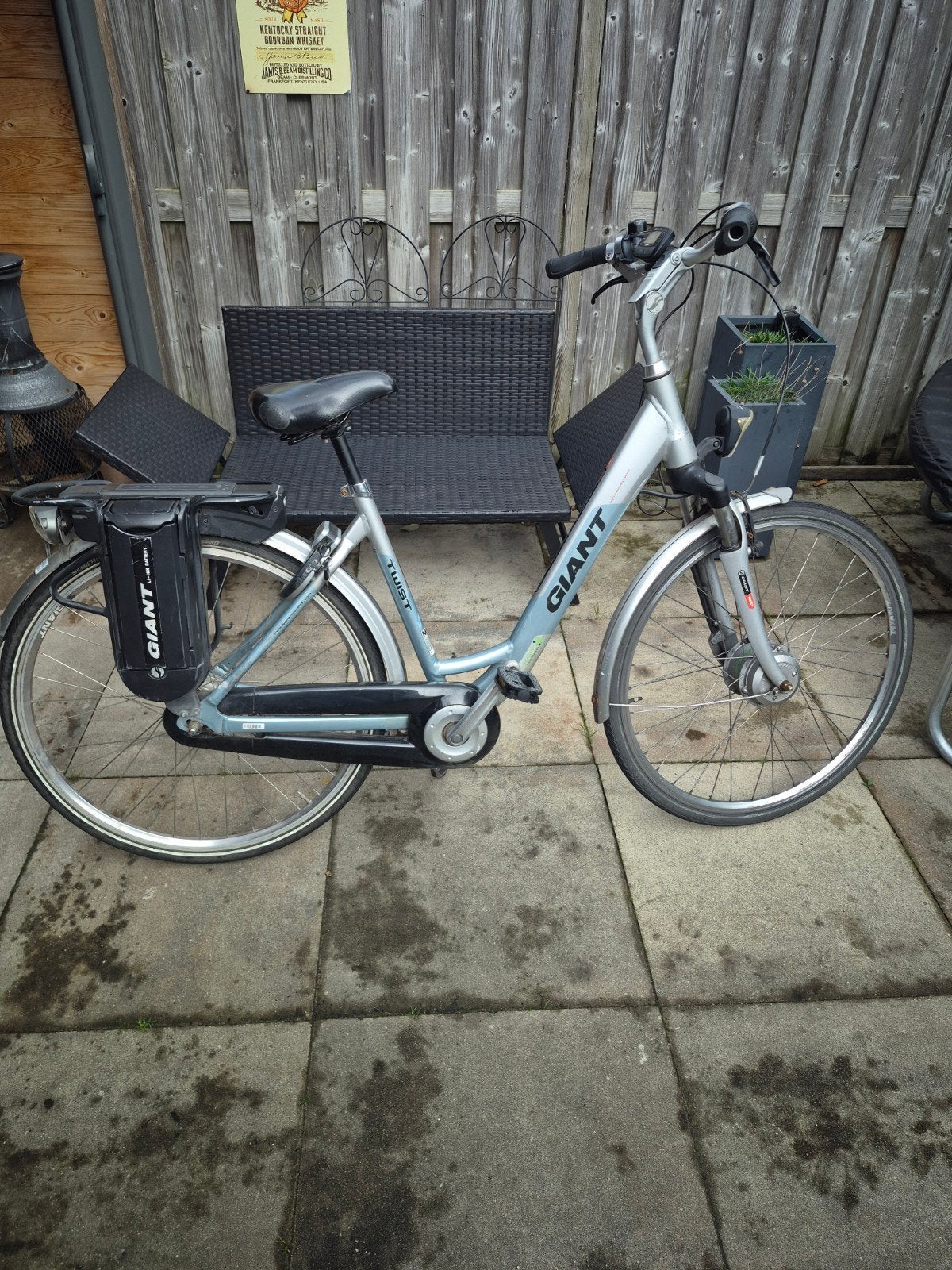 elektrische fiets giant twist, Ophalen, Gebruikt, Minder dan 30 km per accu, Giant