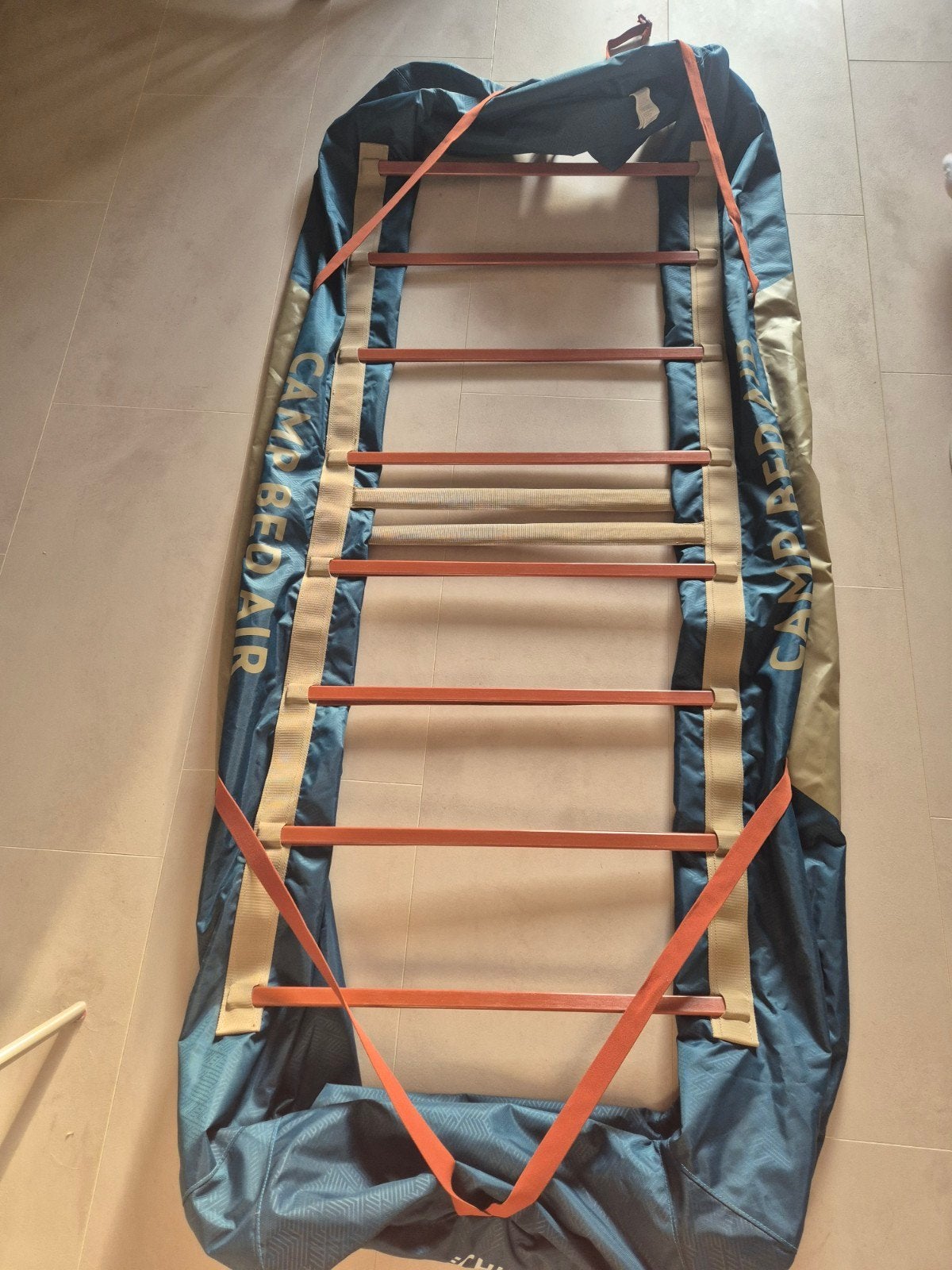 nieuw Quechua Veldbed opblaasbaar 200x70x25, Ophalen of Verzenden