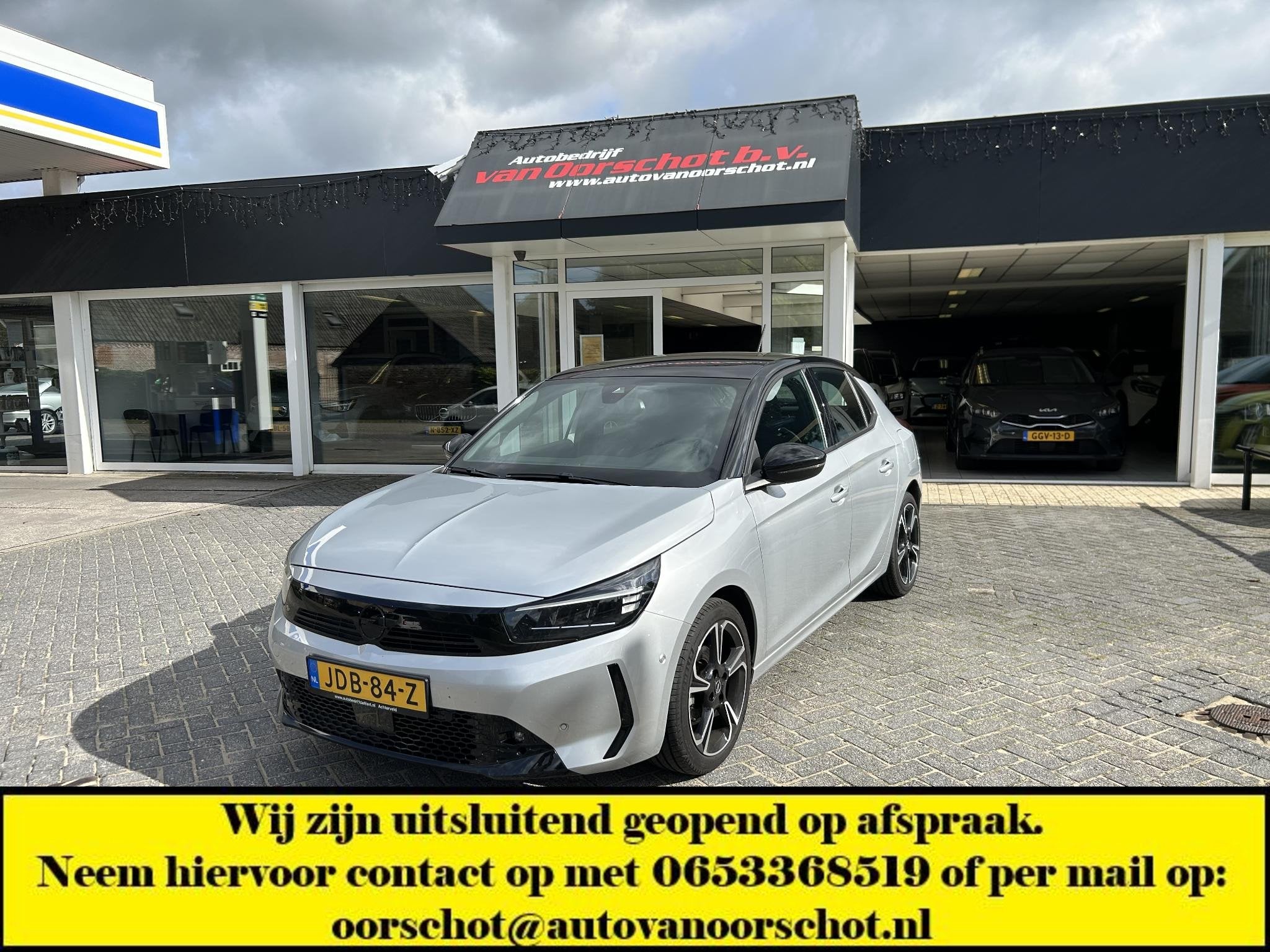 Opel Corsa 1.2, Voorwielaandrijving, Dealer onderhouden, Stof, Gebruikt