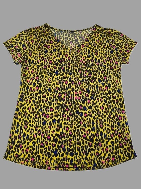 Dames T-shirt | geel | panterprint S/M | V-hals | luipaard, Geel, Ophalen of Verzenden, Korte mouw, Maat 36 (S)