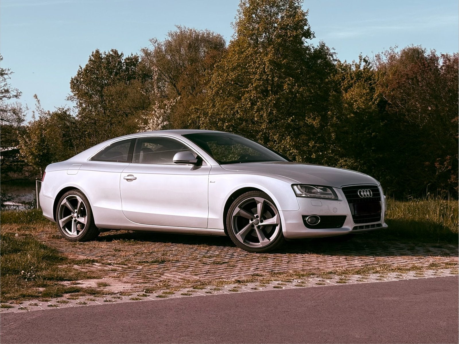 Audi A5 1.8 Tfsi 125KW Coupe 2008 Grijs, Auto's, Voorwielaandrijving, 730 kg, 1370 kg, 4 cilinders