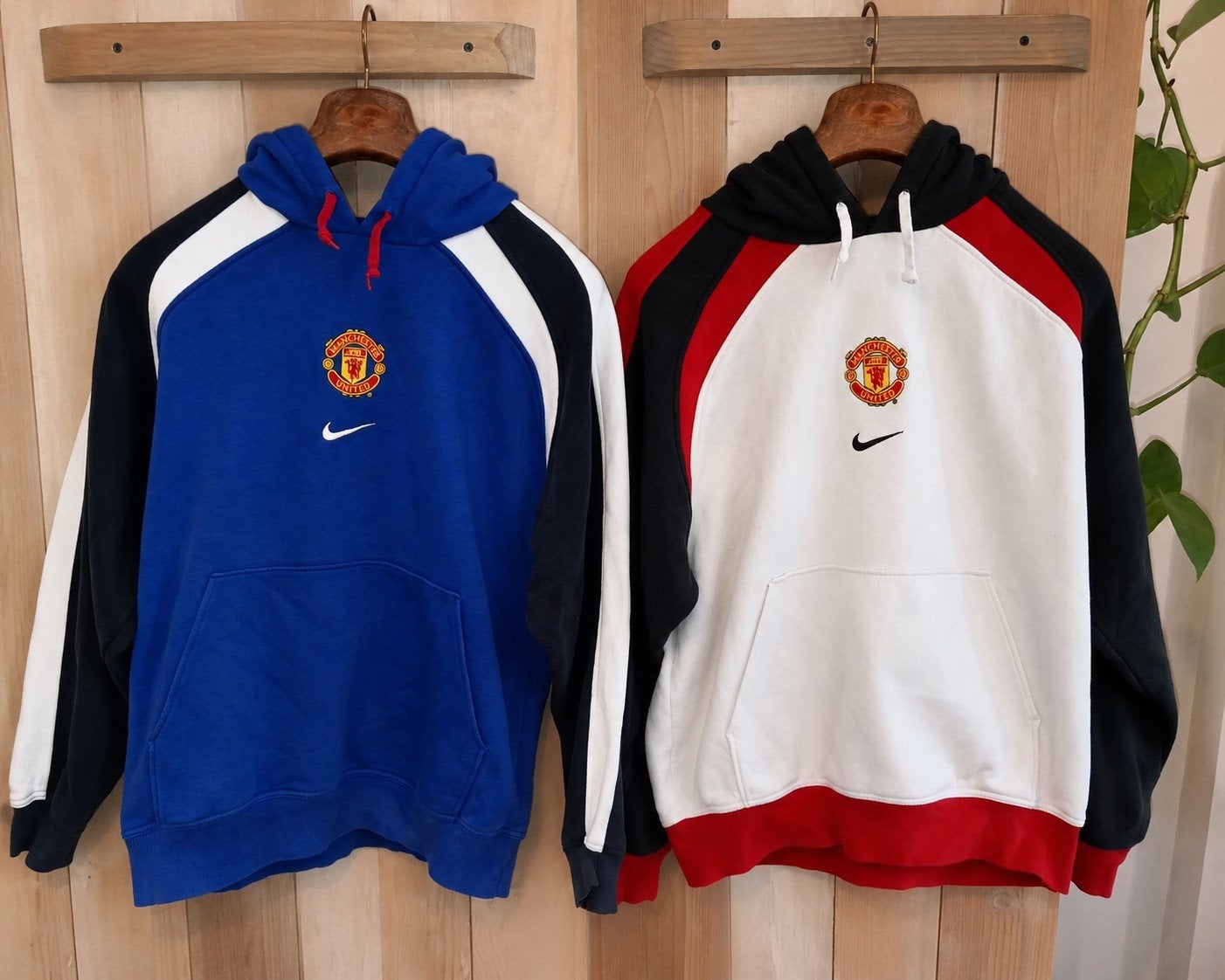 2 Vintage Manchester United Nike Hoodies - Maat L, Ophalen of Verzenden, Gedragen, Nike