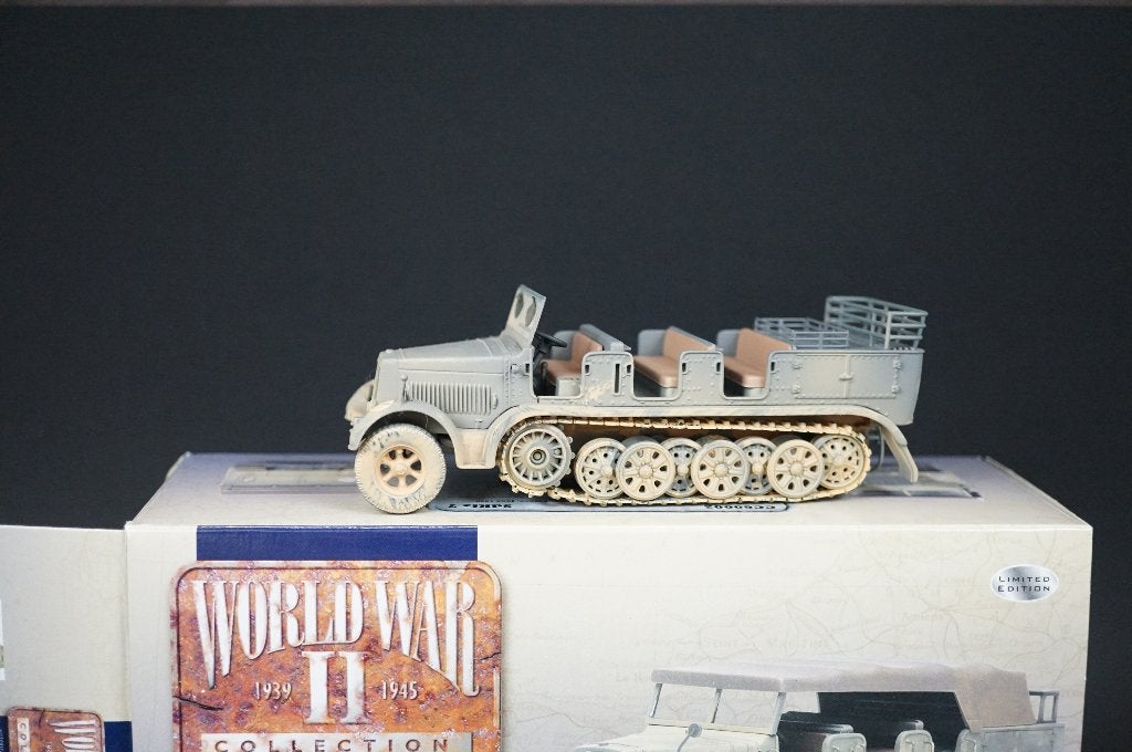 Corgi Duitse Krauss Maffei half track - France 1940 - 1/50, Ophalen of Verzenden, Zo goed als nieuw, Bus of Vrachtwagen, Corgi