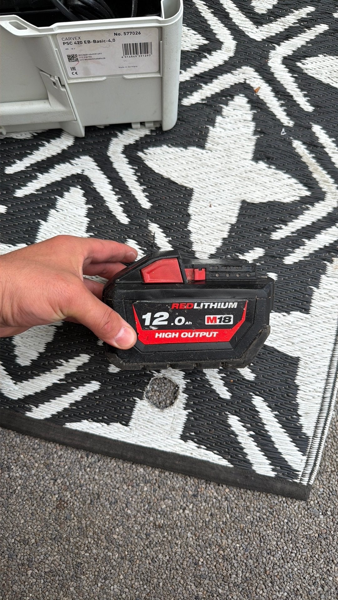 Milwaukee M18 HB12 HIGH OUTPUTa Pack 18V 12.0Ah Li-ion, Ophalen of Verzenden, Zo goed als nieuw, Oplaadbaar