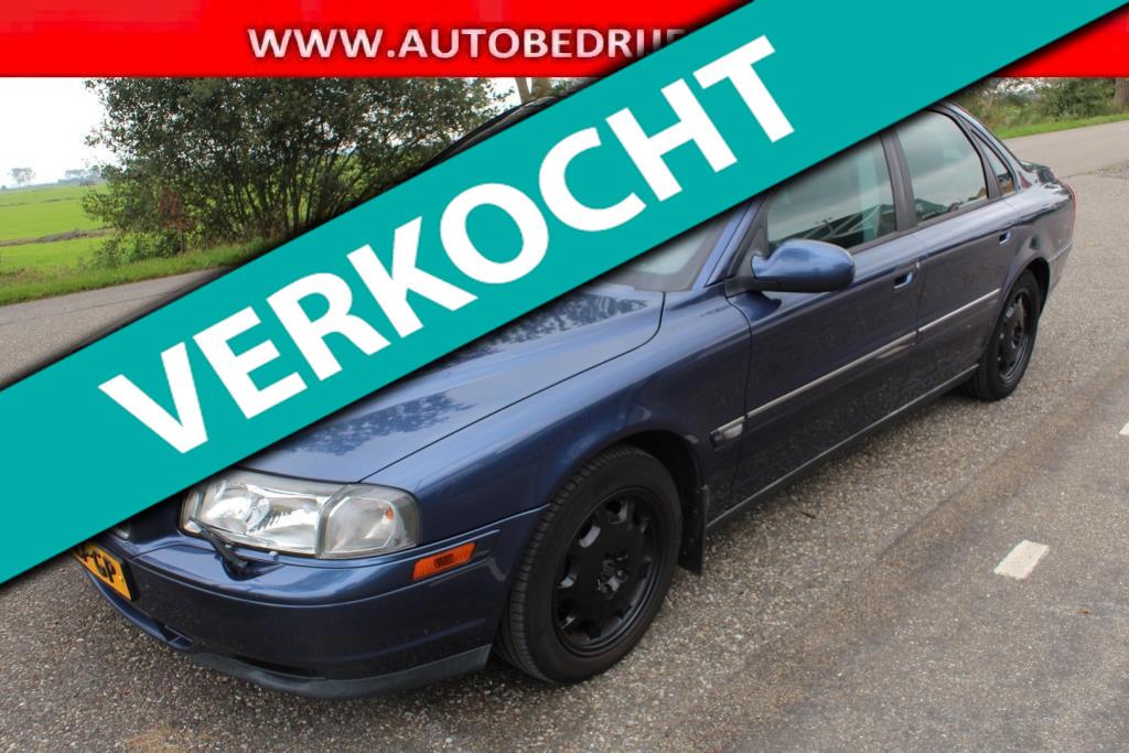 Volvo S80 2.4 Bi-Fuel Elan // LPG/G3 //, Auto's, Volvo, Voorwielaandrijving, Zwart, Blauw, Leder en Stof
