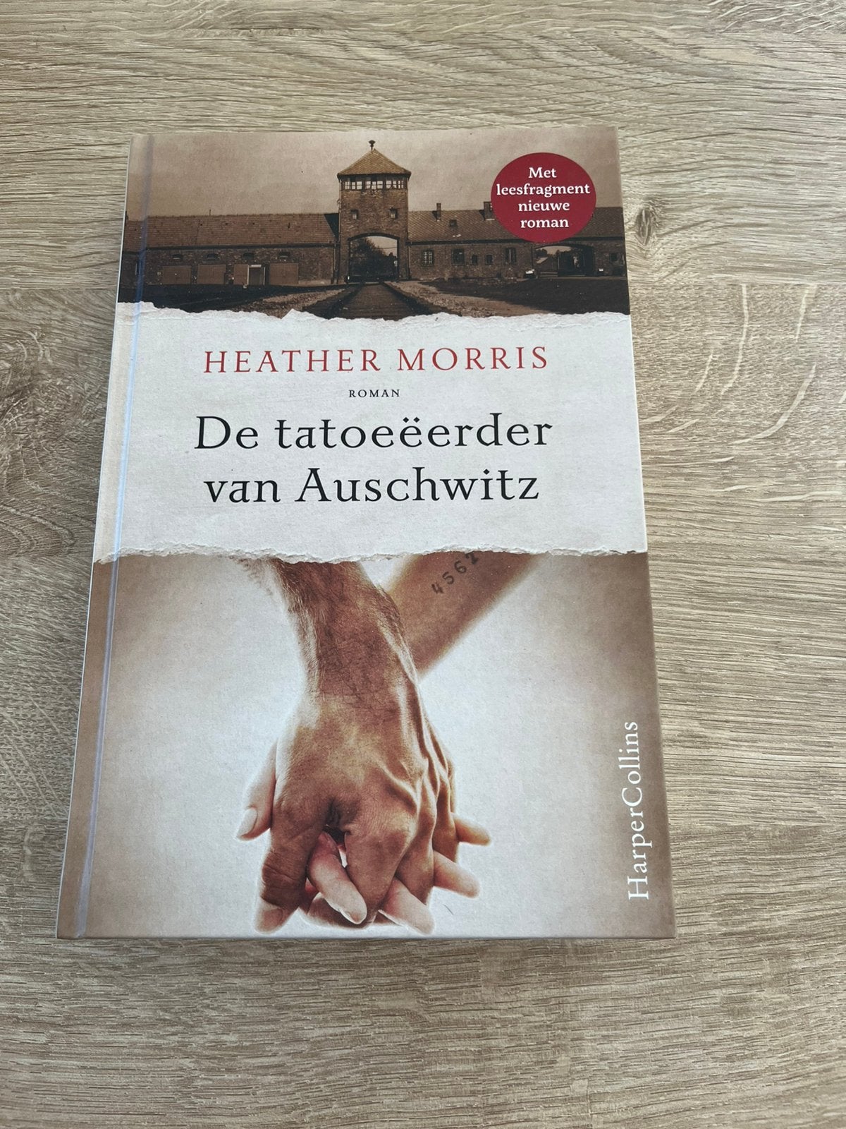 Heather Morris - De tatoeëerder van Auschwitz, Ophalen of Verzenden, Zo goed als nieuw, Heather Morris