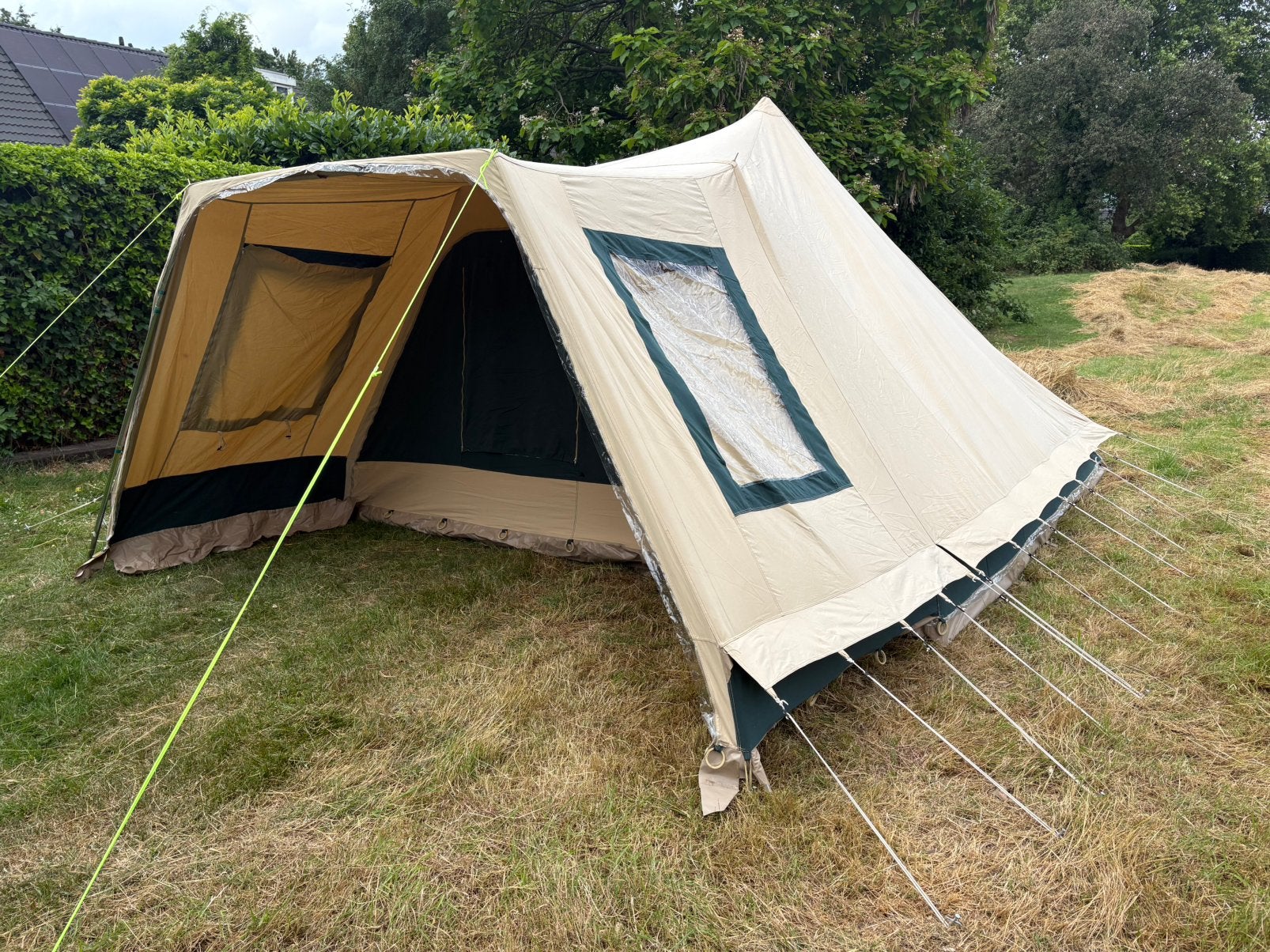 Obelink Palamos 6 familietent, Ophalen, Zo goed als nieuw, Tot en met 6