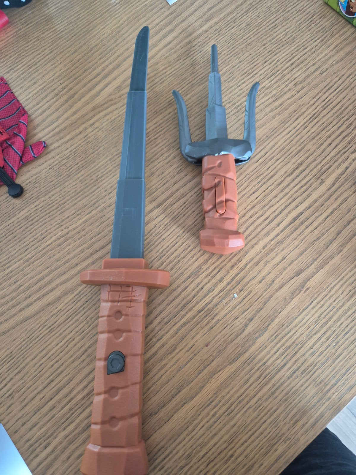 Speelgoed Ninja turtle Zwaard en Sai Set, Ophalen, Zo goed als nieuw, Jongen of Meisje