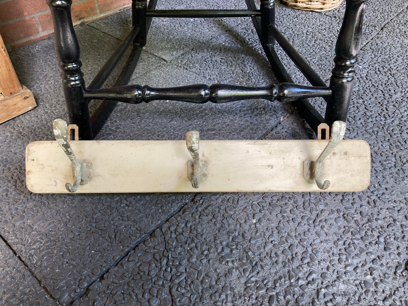 Vintage houten wandkapstok met 3 haken, Wandkapstok, Gebruikt, Verzenden, Minder dan 100 cm