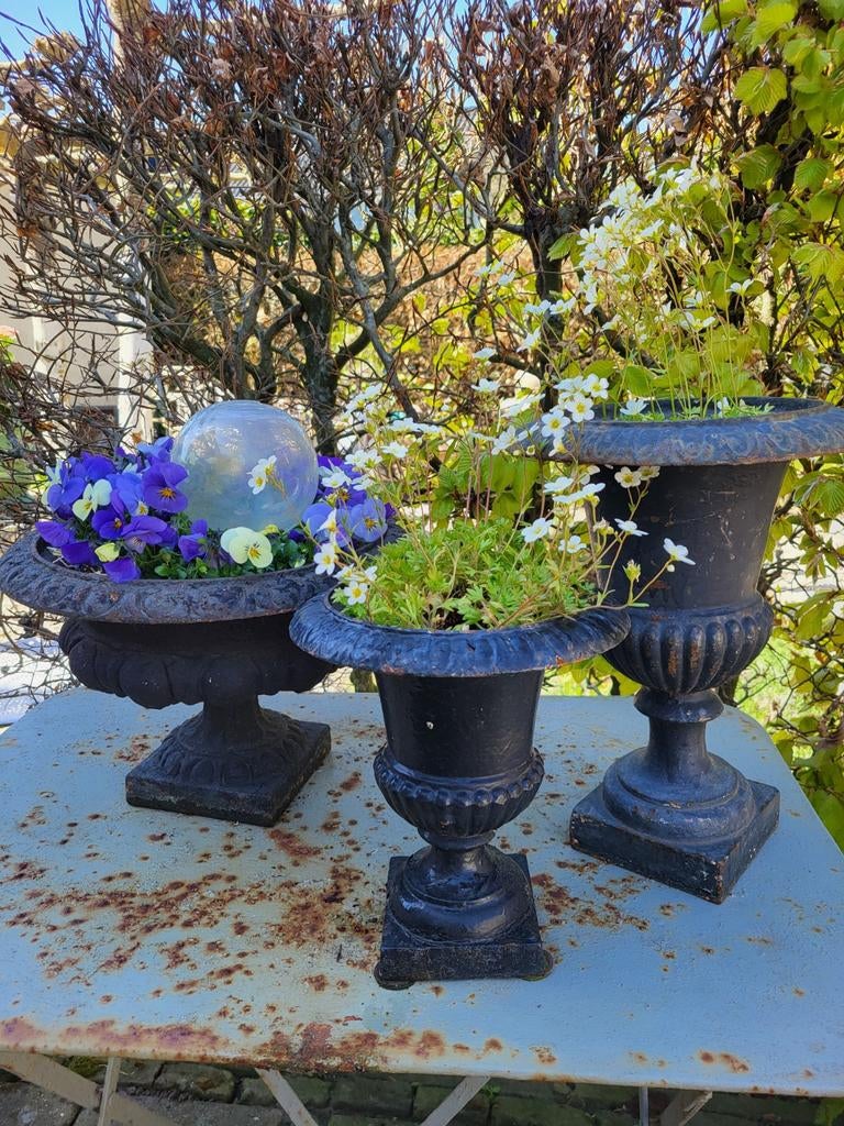 Set van 3 Franse gietijzeren jardinières, Ophalen of Verzenden, Gebruikt