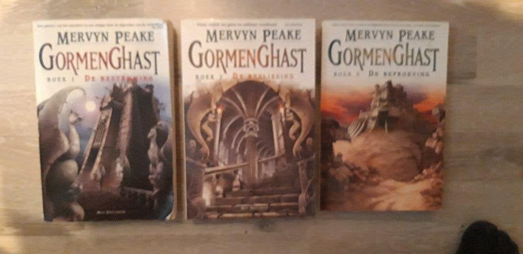 Fantasy - Mervyn Peake, Ophalen of Verzenden, Gelezen, Mervyn Peake