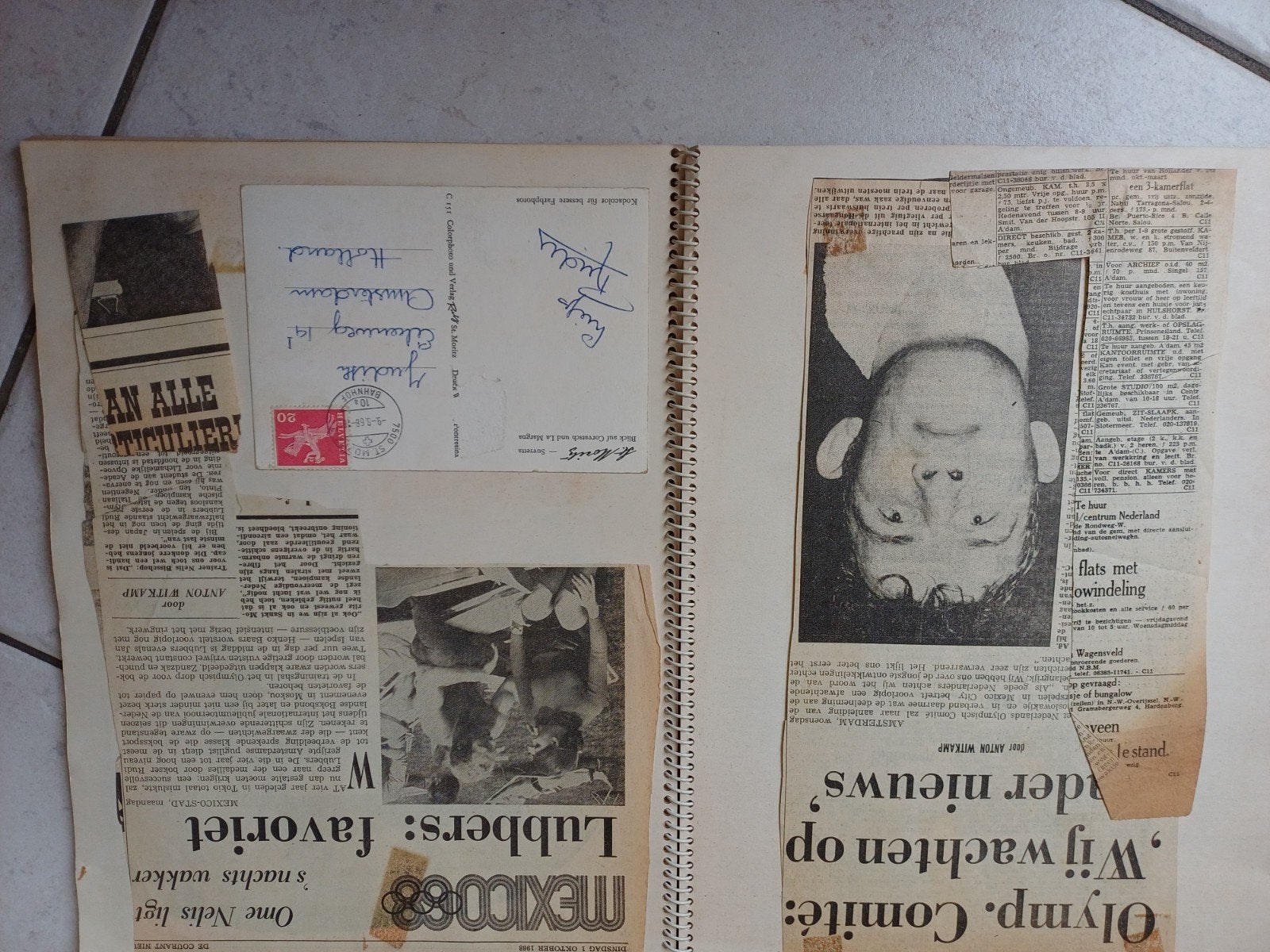 Vintage met krantenknipsels en van rudi lubbers.  v, Ophalen of Verzenden, Gelezen, Overige typen