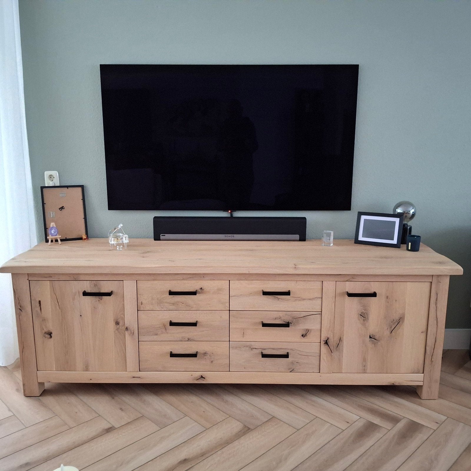 Eikenhouten Dressoir / TV-meubel met Lades en deurtjes, Ophalen, Eikenhout, Zo goed als nieuw, Minder dan 100 cm