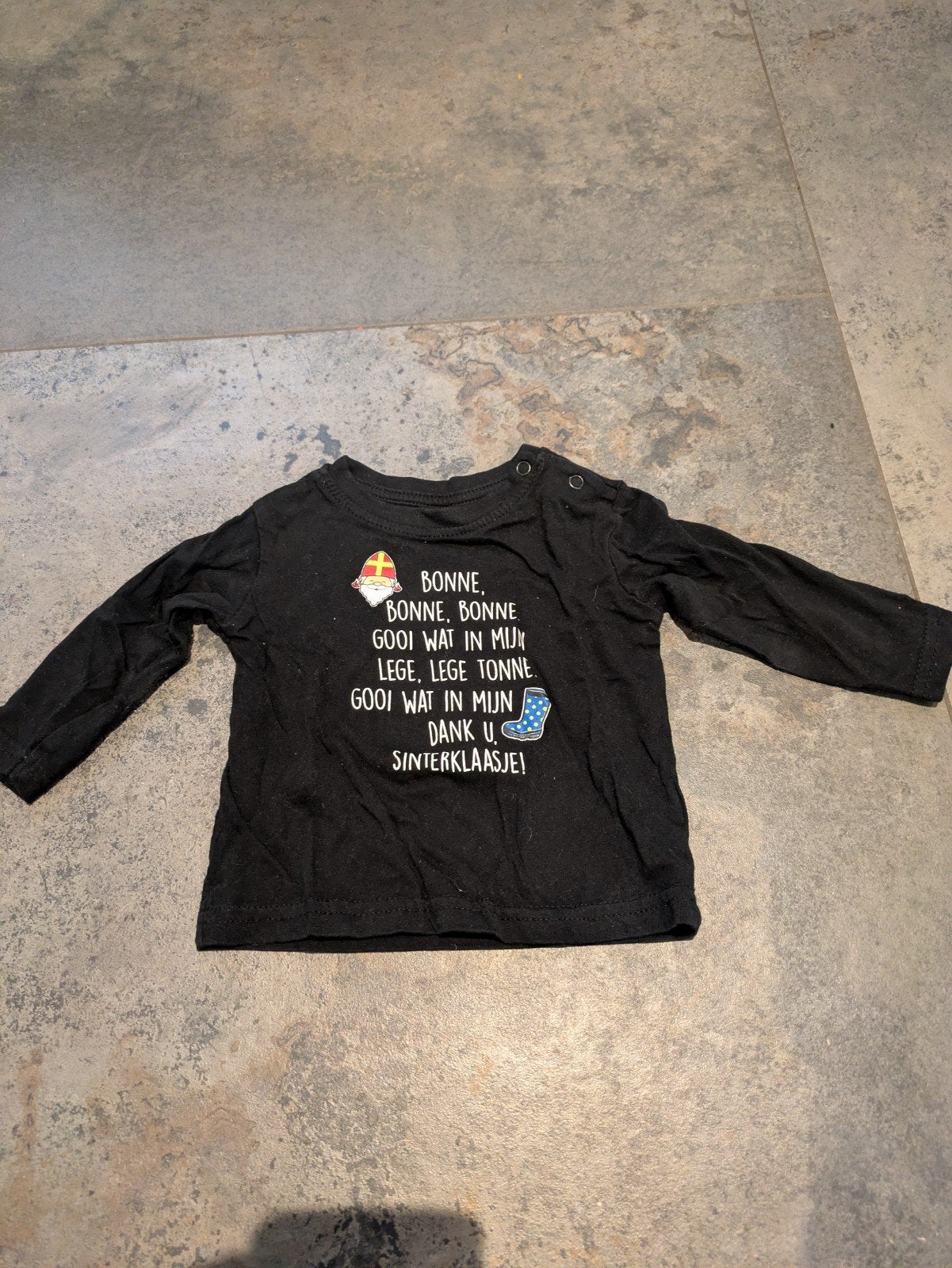 Sinterklaas shirtje voor baby's - Zwart met opdruk maat 74, Ophalen of Verzenden, Gebruikt, Onbekend, Jongetje of Meisje