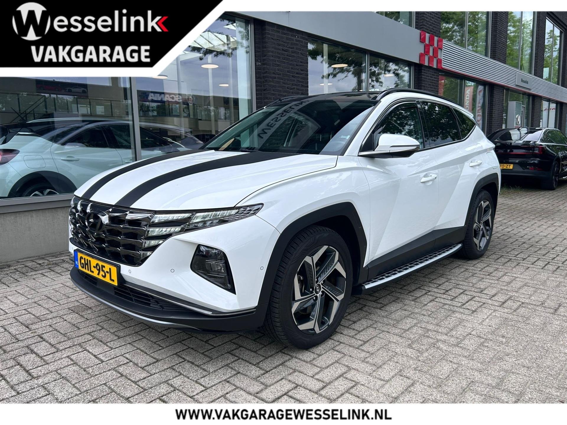 Hyundai Tucson 1.6 T-GDI PHEV Premium Sky 4WD | Panorama | L, Auto's, 1350 kg, Gebruikt, 4 cilinders, Wit