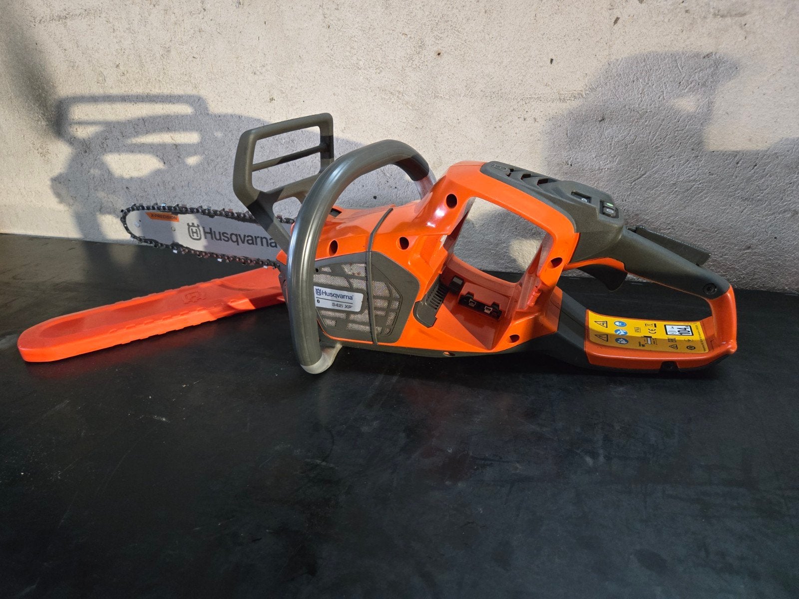 DEMO Husqvarna 542i XP accu kettingzaag | Fabrieksgarantie, Overige soorten, Ophalen of Verzenden, Zo goed als nieuw, Husqvarna 542i XP accu kettingzaag DEMO