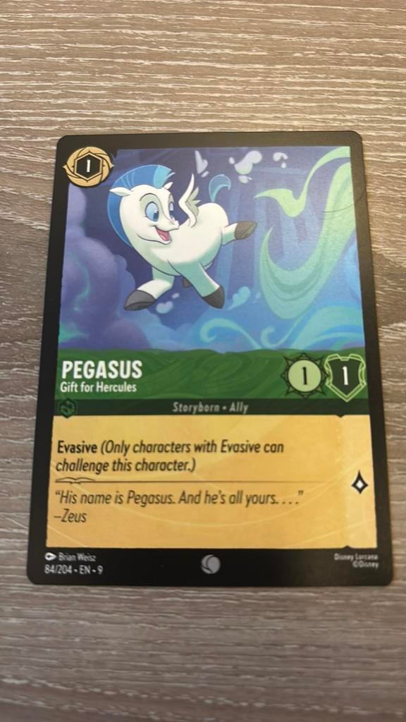 Disney Lorcana Pegasus gift for Hercules 84-204 9FAB nonfoil, Ophalen of Verzenden, Zo goed als nieuw, Losse kaart