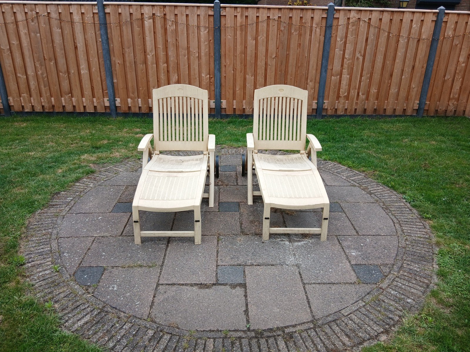 Hartman ligbedden 2 stuks ., Tuin en Terras, Ophalen, Gebruikt, Kunststof