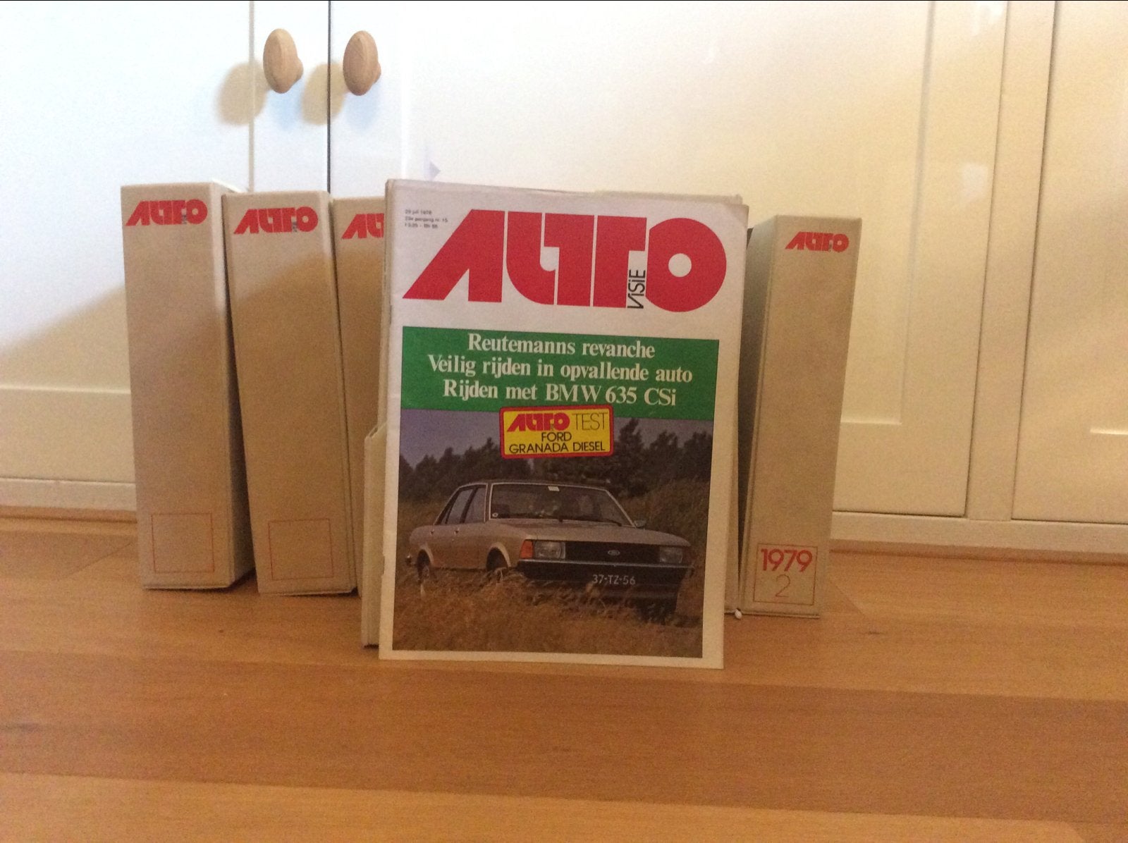 AutoVisie tijdschriften 1976 -1977-1978-1979 in mappen, Ophalen, Gelezen, Algemeen