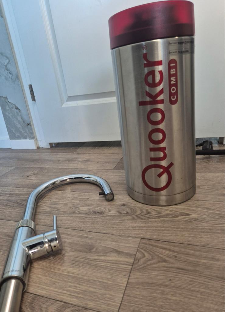 Quooker COMBI E Reservoir 7Liter + 3 in 1 Flex kraan (set ), Ophalen