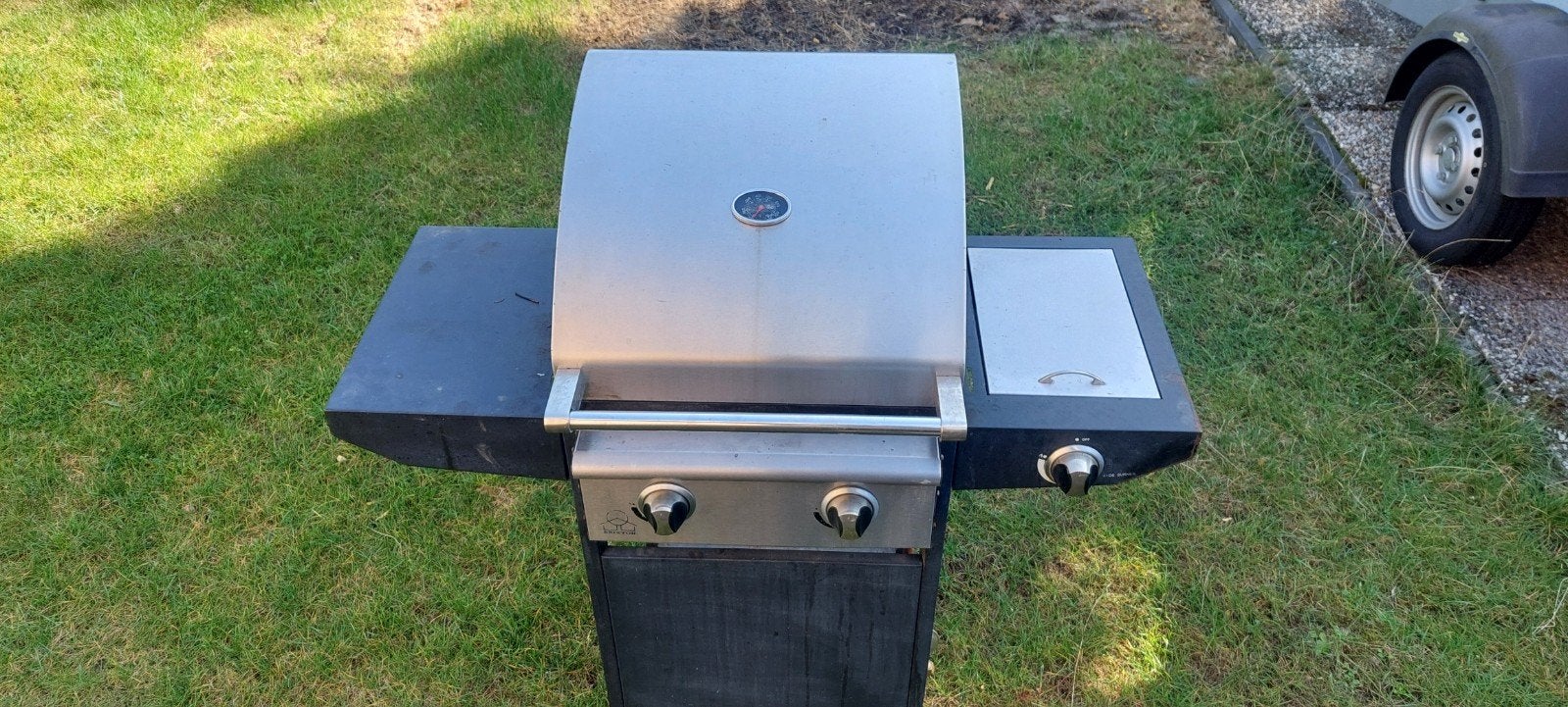 t.e.a.b. Roestvrijstalen gasbarbecue met 2 branders, Ophalen, Gebruikt