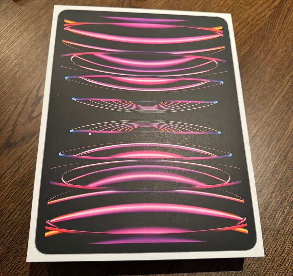 Apple iPad Pro - 6th Gen - 256GB - 12.9inch - Nieuwstaat!, Computers en Software, Apple iPads, Apple iPad, 12 inch, Ophalen of Verzenden