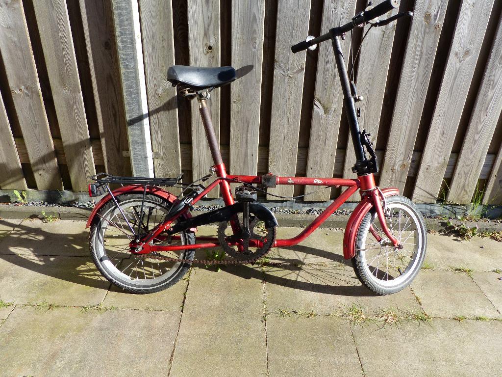 Vouwfiets stadfiets Te Koop, Fietsen en Brommers, Fietsen | Vouwfietsen, Gebruikt, Minder dan 14 inch, Totaal opvouwbaar, Terugtraprem