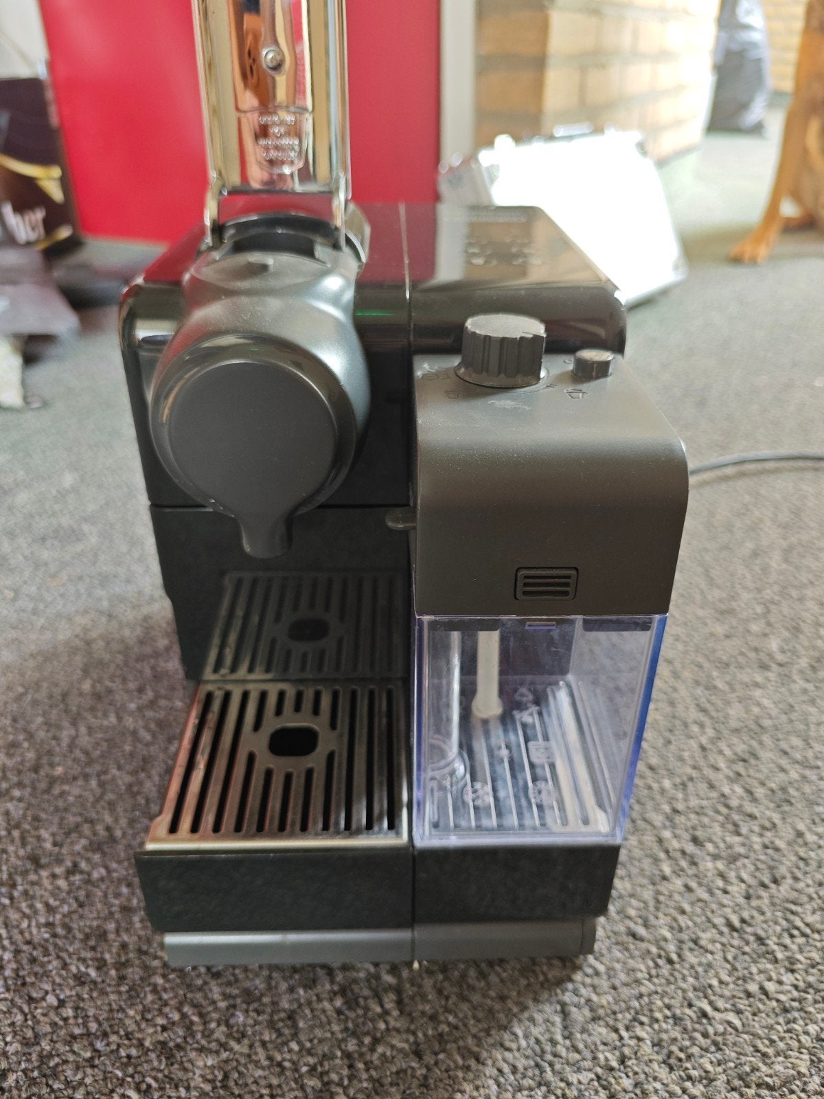 Nespresso koffiezet apparaat - Cups - Lattisima, Ophalen, Gebruikt, Koffiemachine, 1 kopje