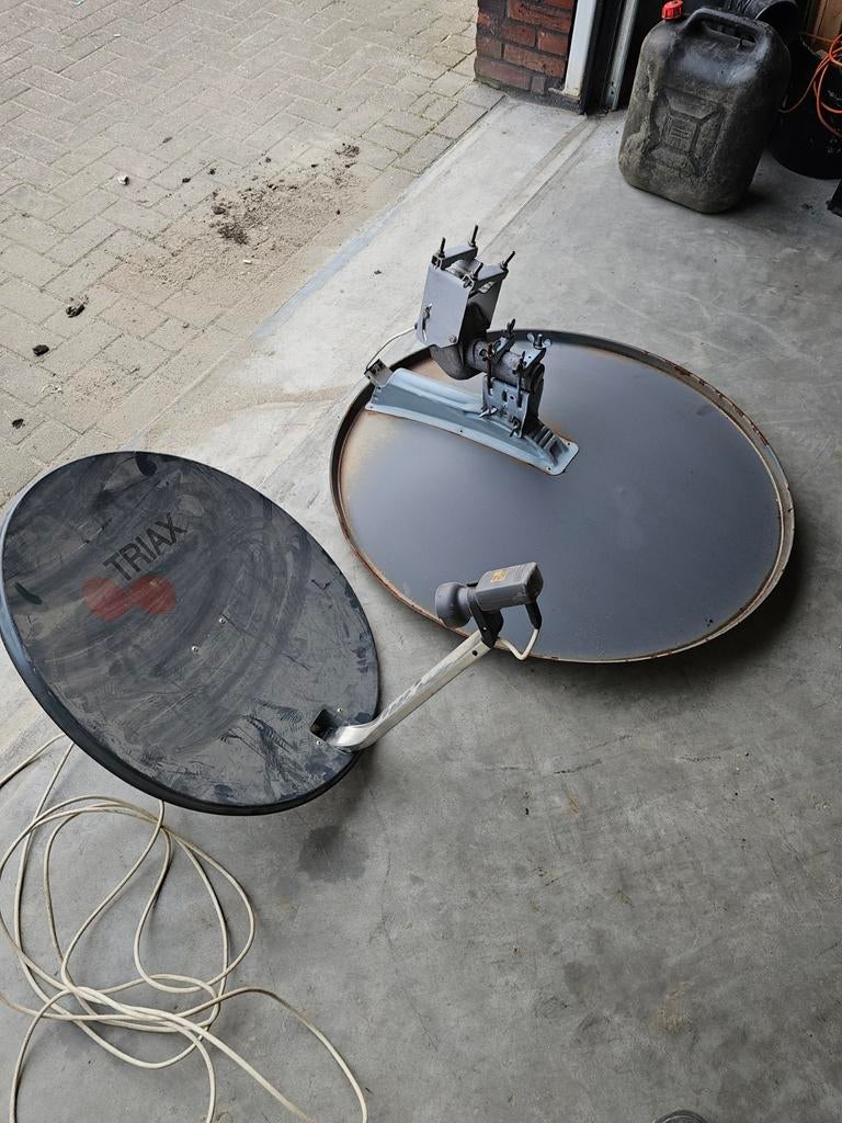 LNB's en draaibare schotelantenne, Ophalen of Verzenden, Gebruikt, (Schotel)antenne, Overige merken