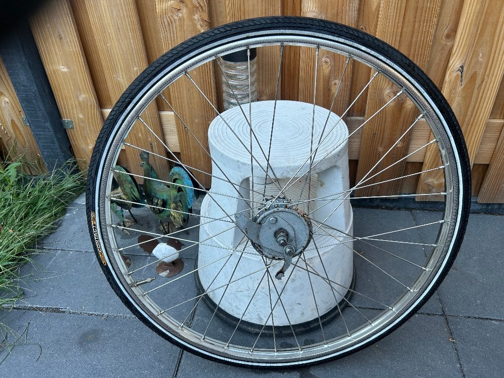 Oldtimer achterwiel 28 inch 3 ketting versnelling.trommelrem, Fietsen en Brommers, Wiel, Gebruikt, Overige materialen, Sturmey Archer 3 ketting versnellingen