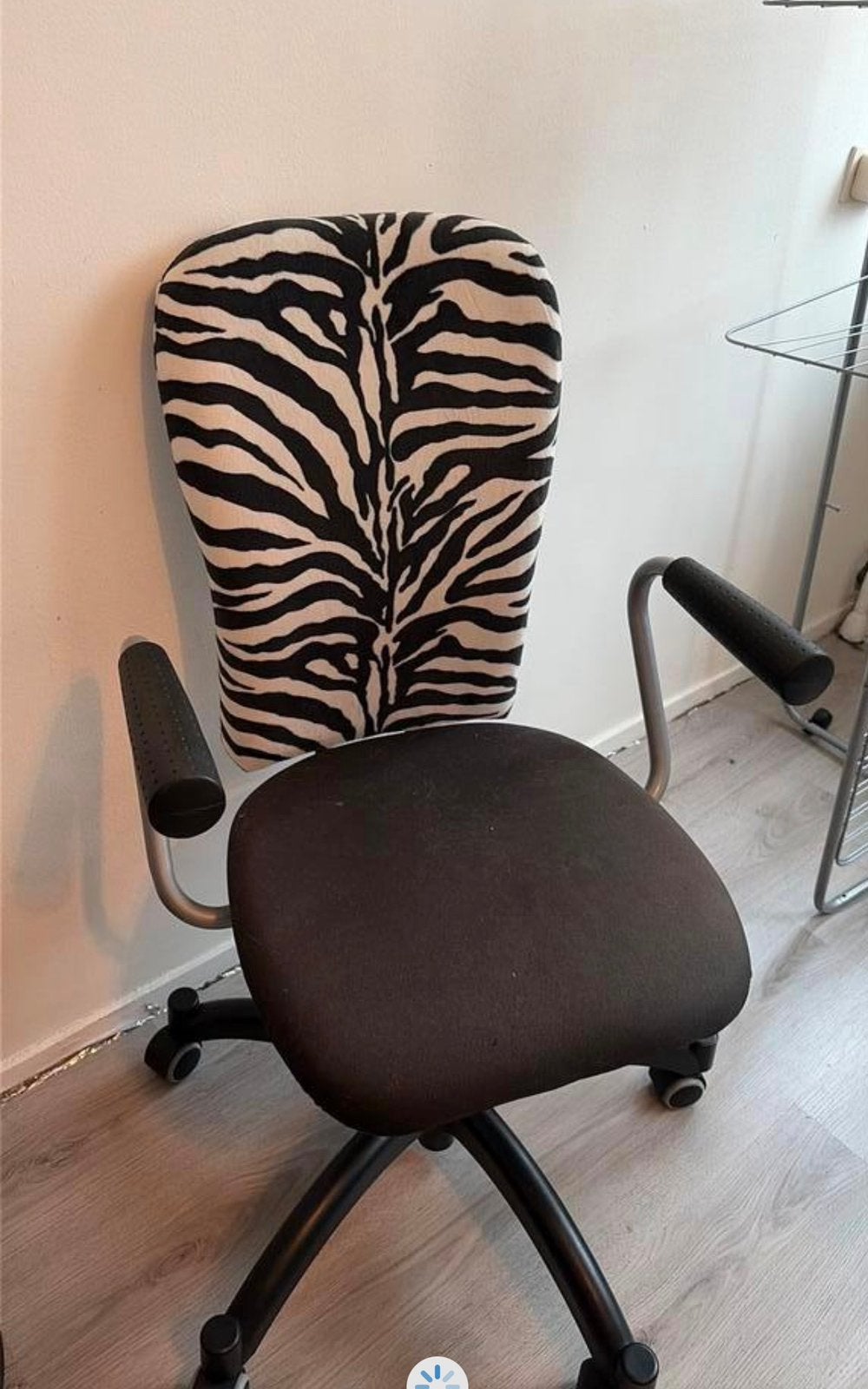 zebra bureaustoel, Ophalen of Verzenden, Zo goed als nieuw, Zwart