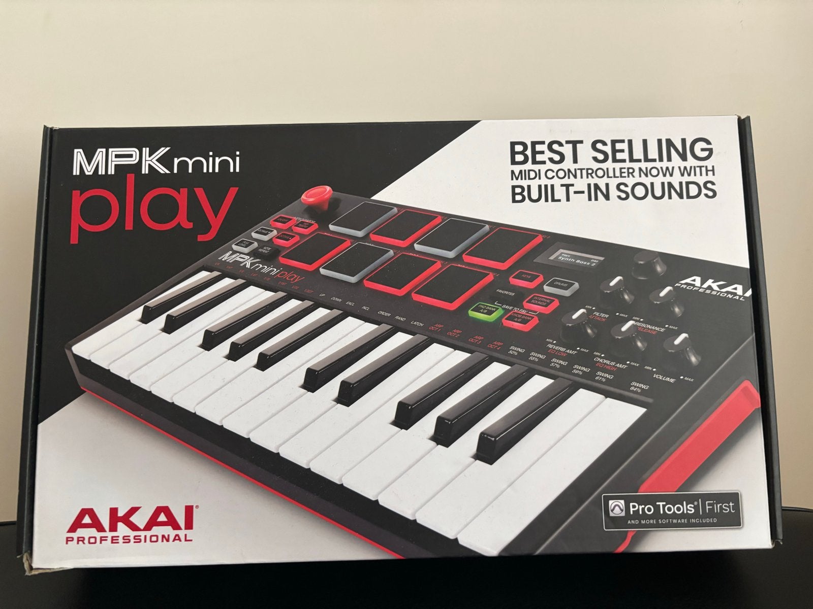 AKAI MPK Mini Play MIDI Keyboard Controller - Zo goed als ni, Overige merken, Zo goed als nieuw, Aanslaggevoelig, Overige aantallen
