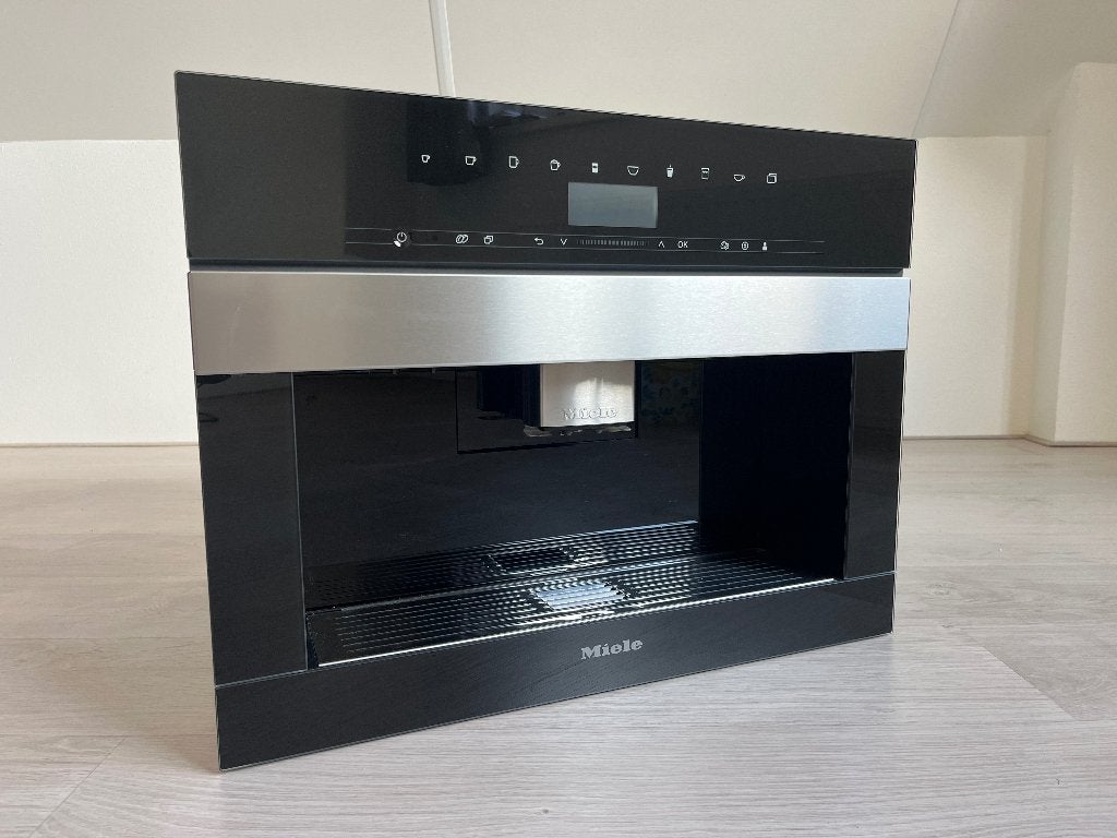 Miele CVA 7440 inbouw koffiemachine // zeer netjes, Ophalen, Afneembaar waterreservoir, 10 kopjes of meer, Koffiemachine