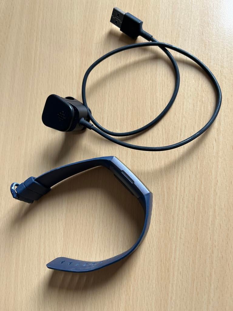 Fitbit met oplader (scherm kapot), Ophalen, Gebruikt, Blauw