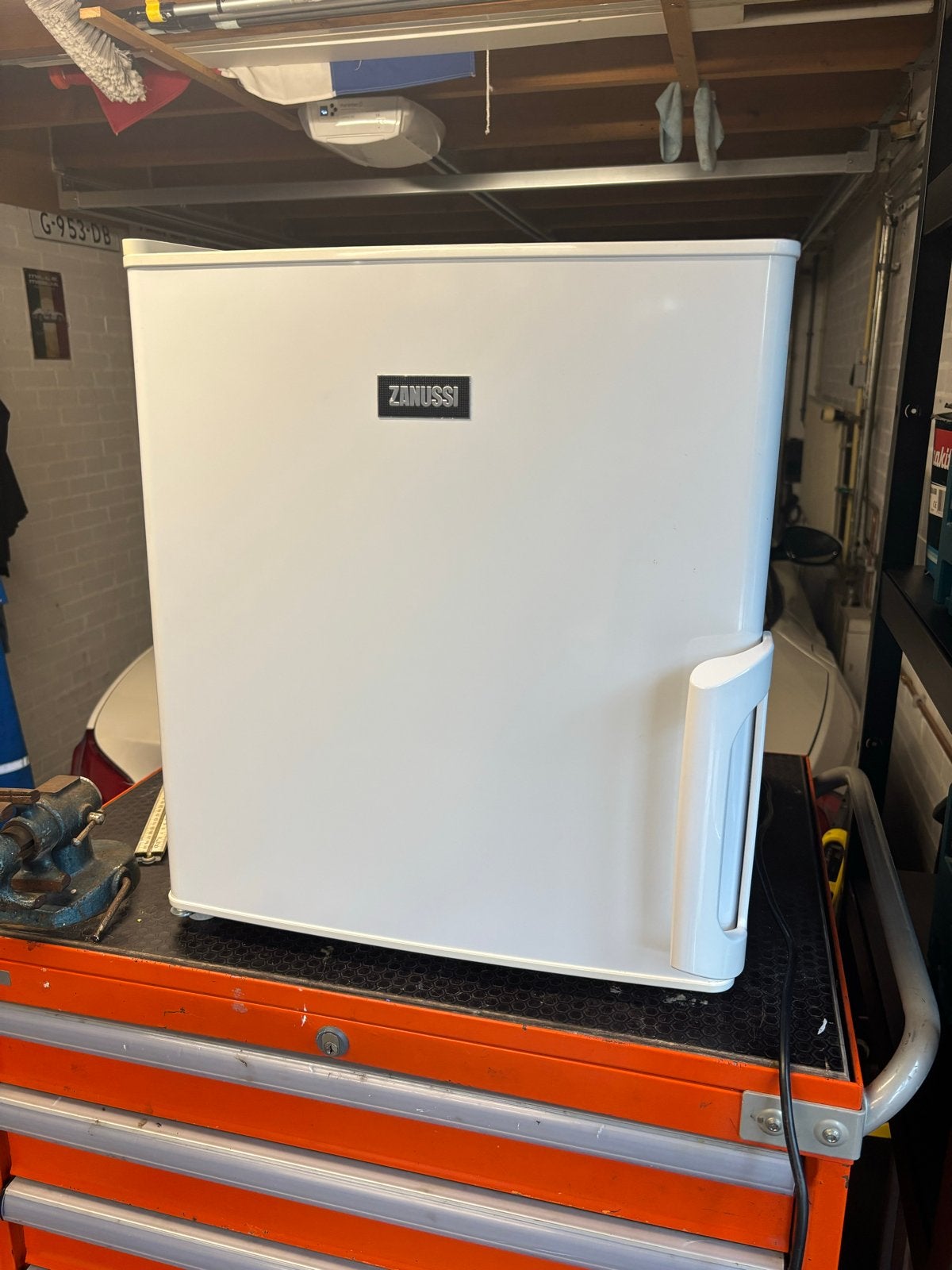 Zanussi mini vrieskast, Ophalen, Gebruikt, Minder dan 75 liter, Met vriesvak