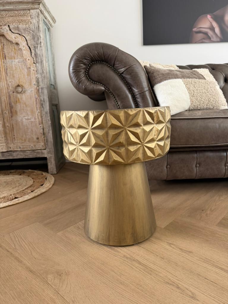 Gaaf goudkleurig bijzettafeltje, Minder dan 55 cm, Metaal of Aluminium, Rond, Zo goed als nieuw