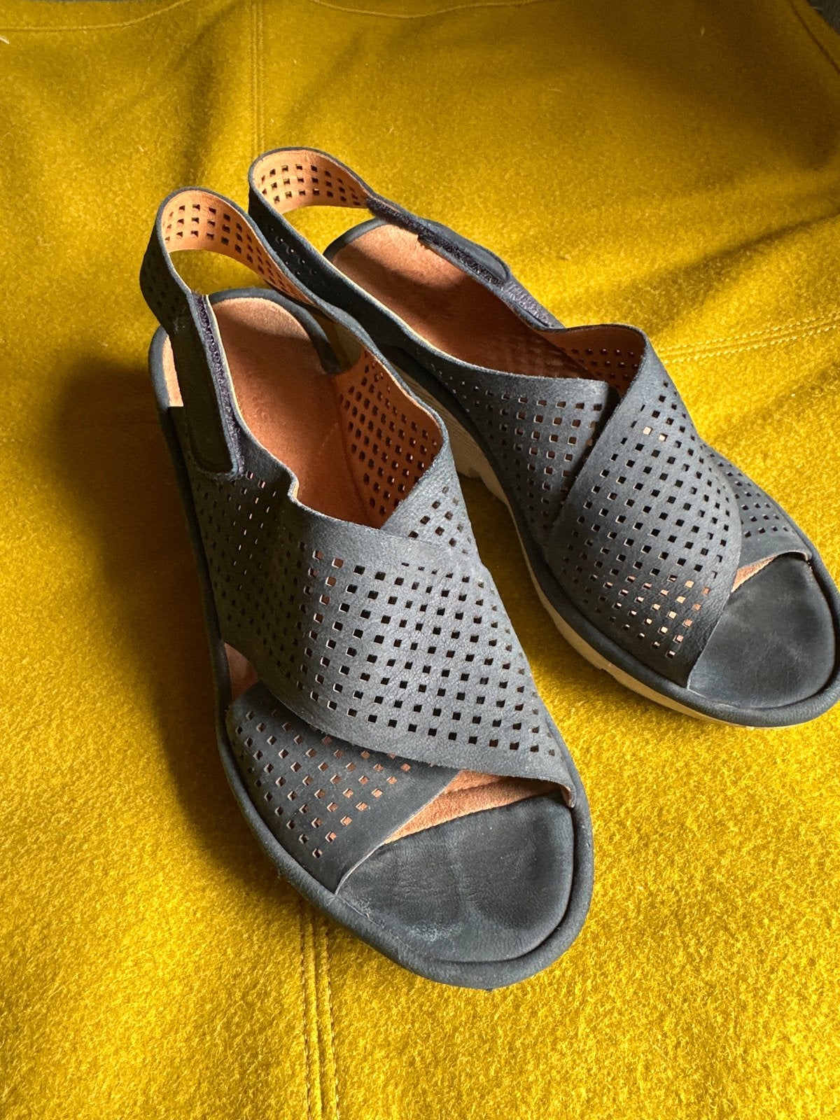 Clarks sandalen met sleehak, maat 39, Ophalen of Verzenden, Nieuw, Blauw, Sandalen of Muiltjes