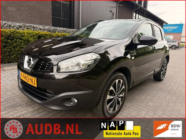 Nissan Qashqai 1.5 dCi Connect Edition| PANO| LEER | CAMERA|, Auto's, Nissan, Voorwielaandrijving, Euro 5, Gebruikt, 4 cilinders