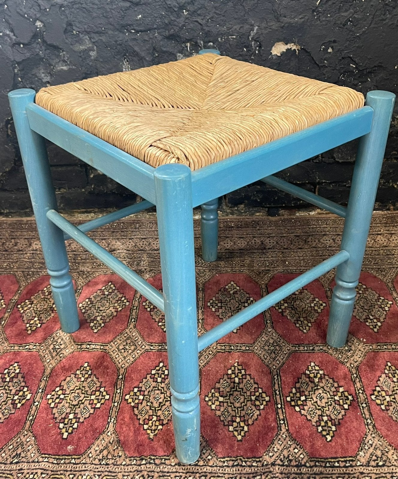 Vintage leukje turkoois hout rieten zitting Ibiza vibes, Ophalen, Zo goed als nieuw, Hout