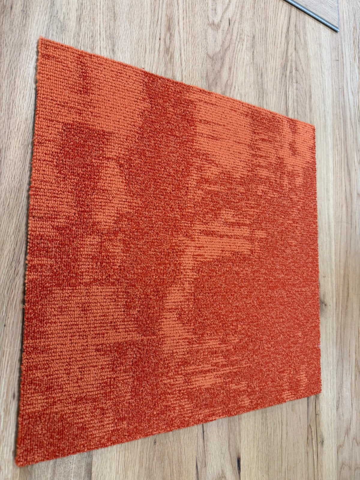 40.00 mtr/2 TAPIJTTEGEL MARMER DESIGN  PROJECT, Ophalen, Nieuw, Oranje, Tapijt