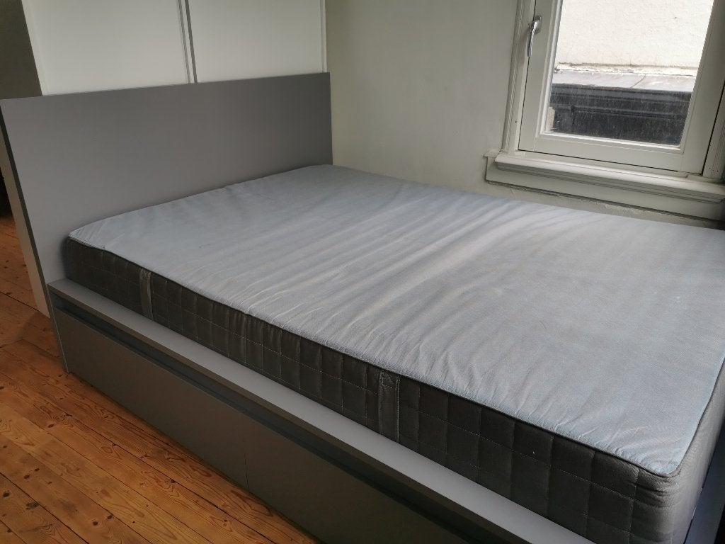 IKEA Malm bed 140x200 cm, Huis en Inrichting, Slaapkamer | Bedden, Ophalen, Tweepersoons, 140 cm, Zo goed als nieuw