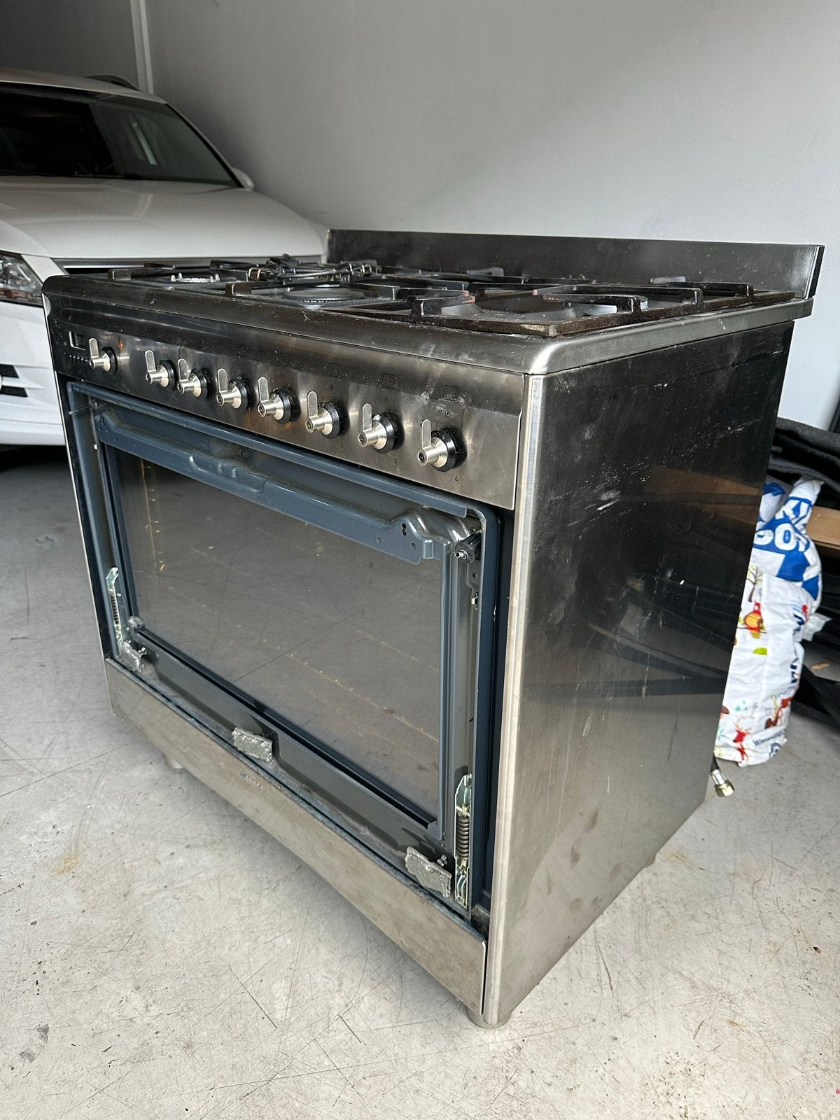 Smeg Fornuis 6 Pits Gas Kookplaat en Oven - Roestvrij Staal, Ophalen, Gebruikt, 60 cm of meer, Gas