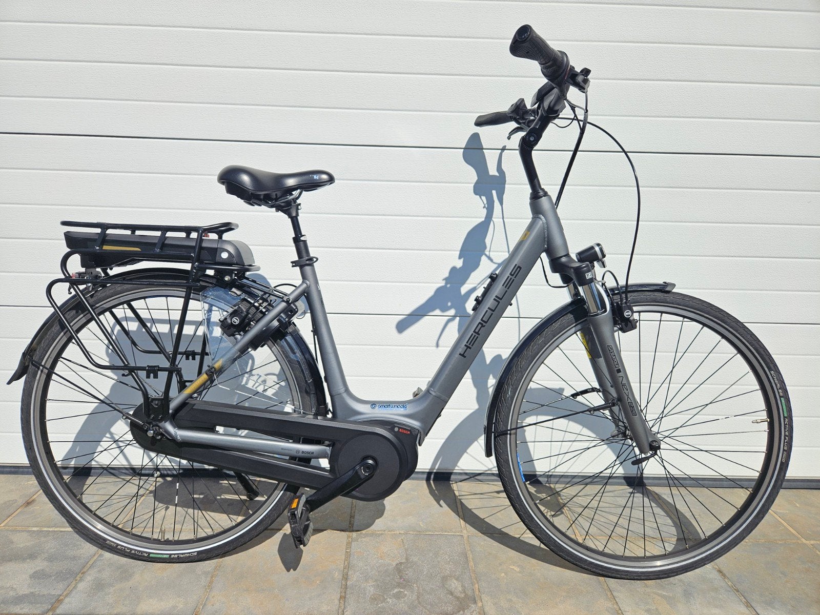 Elektrische fiets Bosch active line plus, Fietsen en Brommers, Zo goed als nieuw, 47 tot 51 cm, 50 km per accu of meer, Ophalen