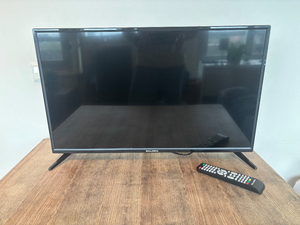 SALORA 1600LED32, 50 Hz, 80 tot 100 cm, Zo goed als nieuw, Ophalen